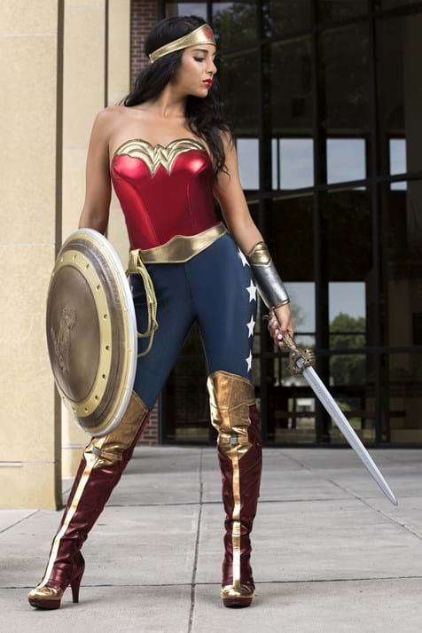 DC Comics Women's Wonder Woman Costume - US 6239