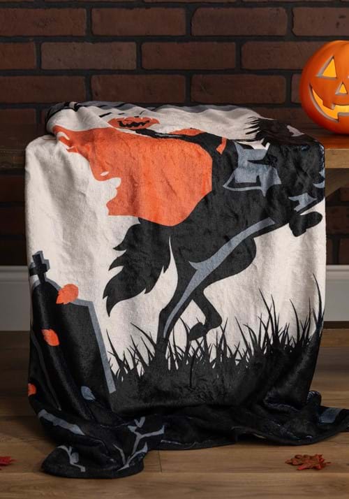 Headless Horseman Comfy Throw Blanket - US 2840
