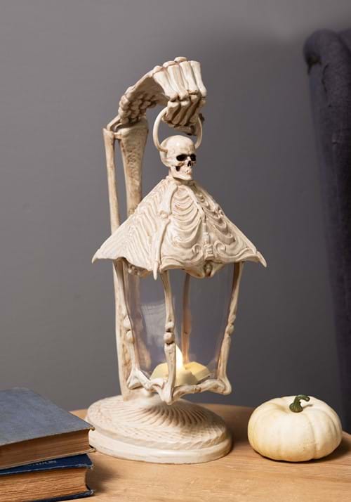 17-Inch Light Up Skeleton Crew Lantern Decoration - US 3361