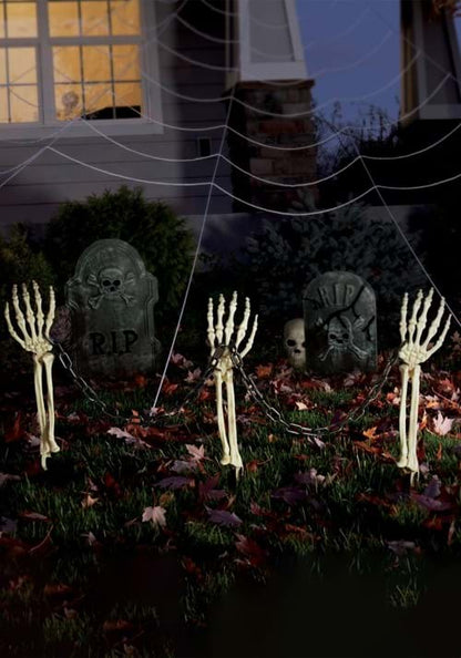 3 Skeleton Arms with 1 Chain Halloween Decoration - US 1389