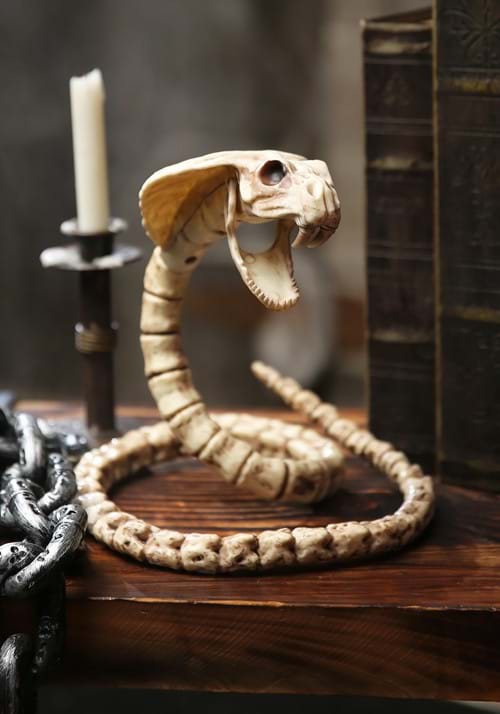 39-Inch Cobra Skeleton Halloween Prop - US 3902