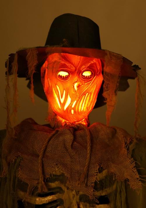 6.5FT Swiping Scarecrow Animated Decoration - Tekky - US 6343