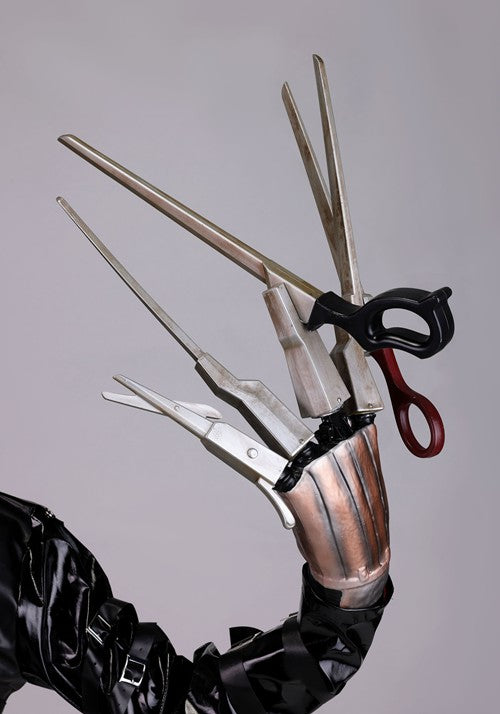 6FT Edward Scissorhands Animatronic Decoration - US 2079