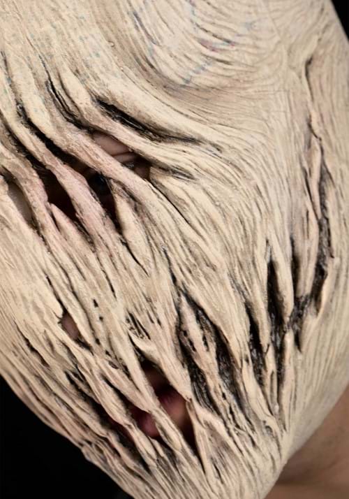 The Pale One Mask for Adults - US 7190