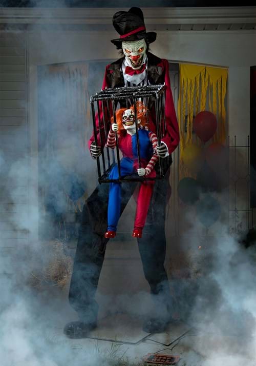 7FT Animated Rotting Ringmaster Halloween Decoration - US 1177