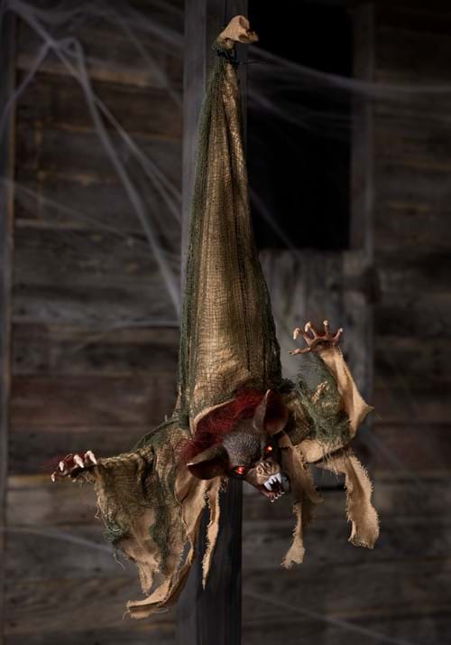 Animated Slashing Bat - US 9160