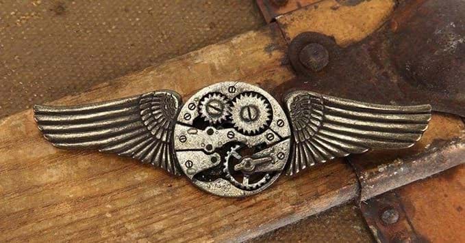Antique Gear Wing Pin - US 0022