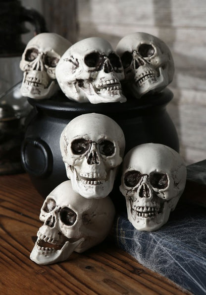 4-Inch Bag of 24 Halloween Skulls Decoration - US 0230