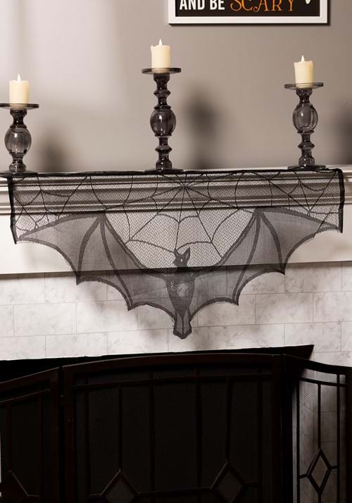 38"L x 15"W Flying Bat Mantel Scarf Decoration - US 3572