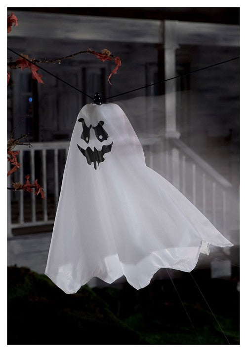 28-Inch Spooky Flying Ghost Decoration - US 8227