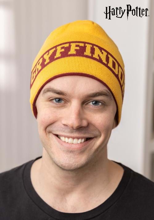 Gryffindor Reversible Warm Knit Beanie - US 4619