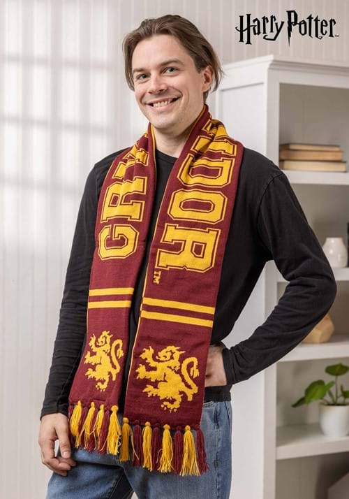 Reversible Gryffindor Knit Scarf - US 3052