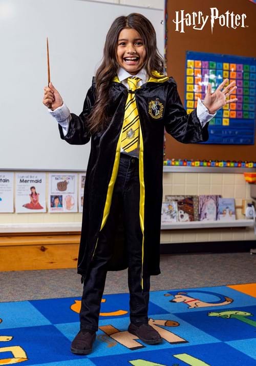 Harry Potter Kids Deluxe Hufflepuff Robe Costume - US 9440