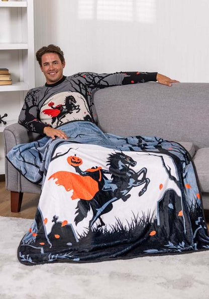 Headless Horseman Comfy Throw Blanket - US 2840