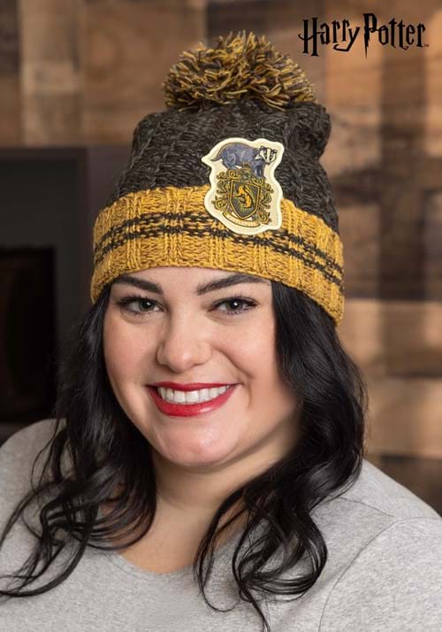 Harry Potter Hufflepuff Pom Beanie - US 9437