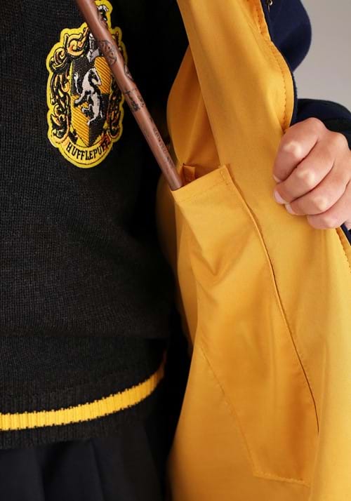 Kid's Vintage Hogwarts Hufflepuff Robe - US 3475