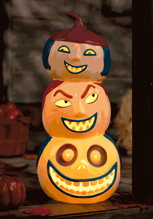 18 Inch Nightmare Before Christmas Lock, Shock and Barrel Light-Up Pumpkins Decoration - US 4532
