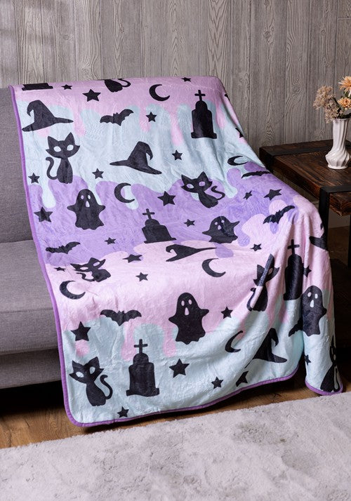 Pastel Halloween Cozy Throw Blanket - US 1998