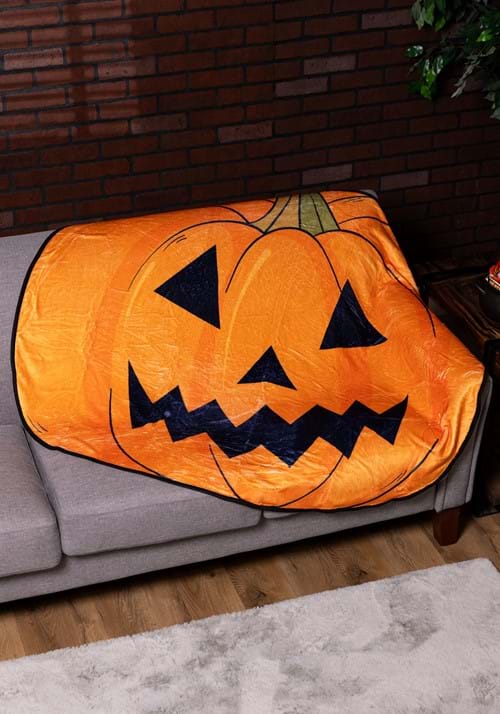 Pumpkin Shaped Halloween Comfy Throw - US 1922