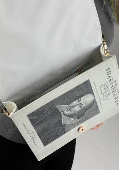 Shakespeare Book Costume Purse - US 3161
