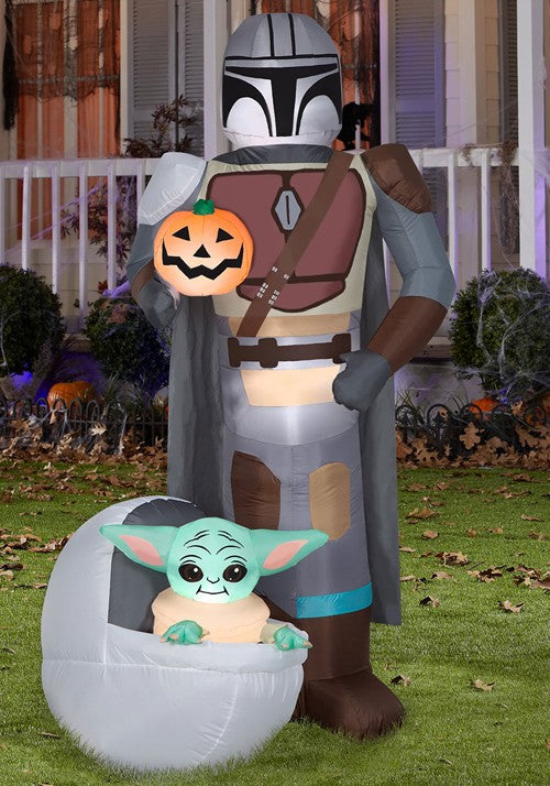 6.5FT Star Wars Mandalorian & The Child Inflatable Decoration - US 4833