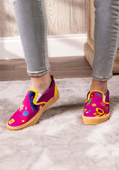 Encanto Women's Embroidered Slip On Sneakers - US 3936