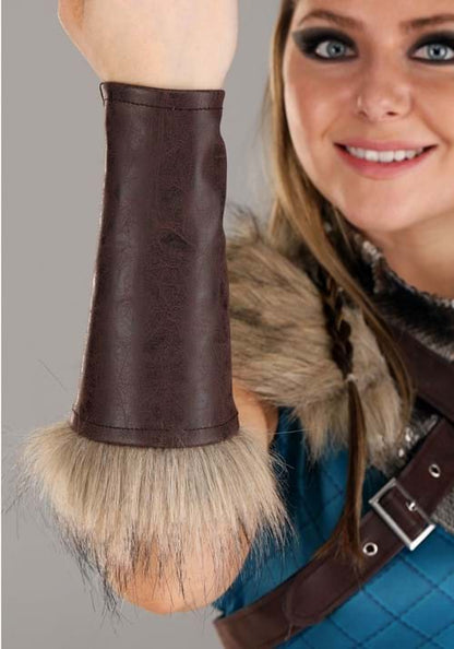 Plus Size Women's Deluxe Valhalla Viking Costume - US 2916